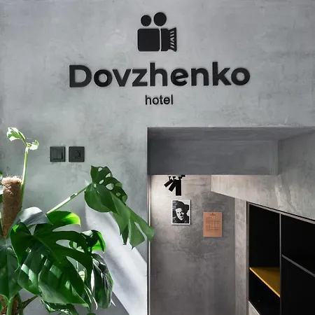 Отель Dovzhenko *