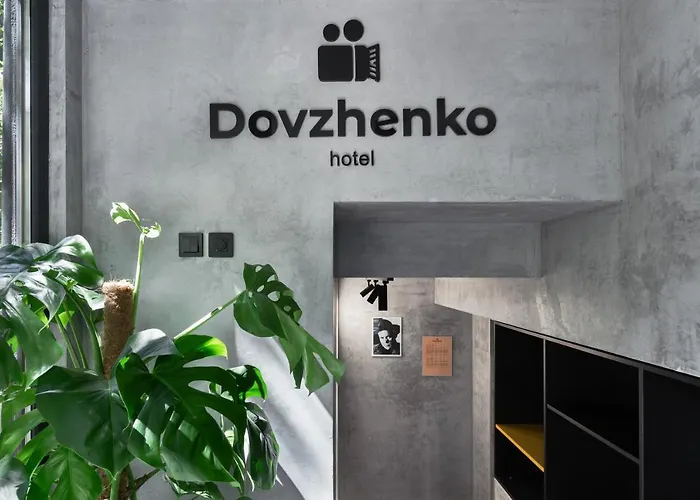 Hotel Dovzhenko *